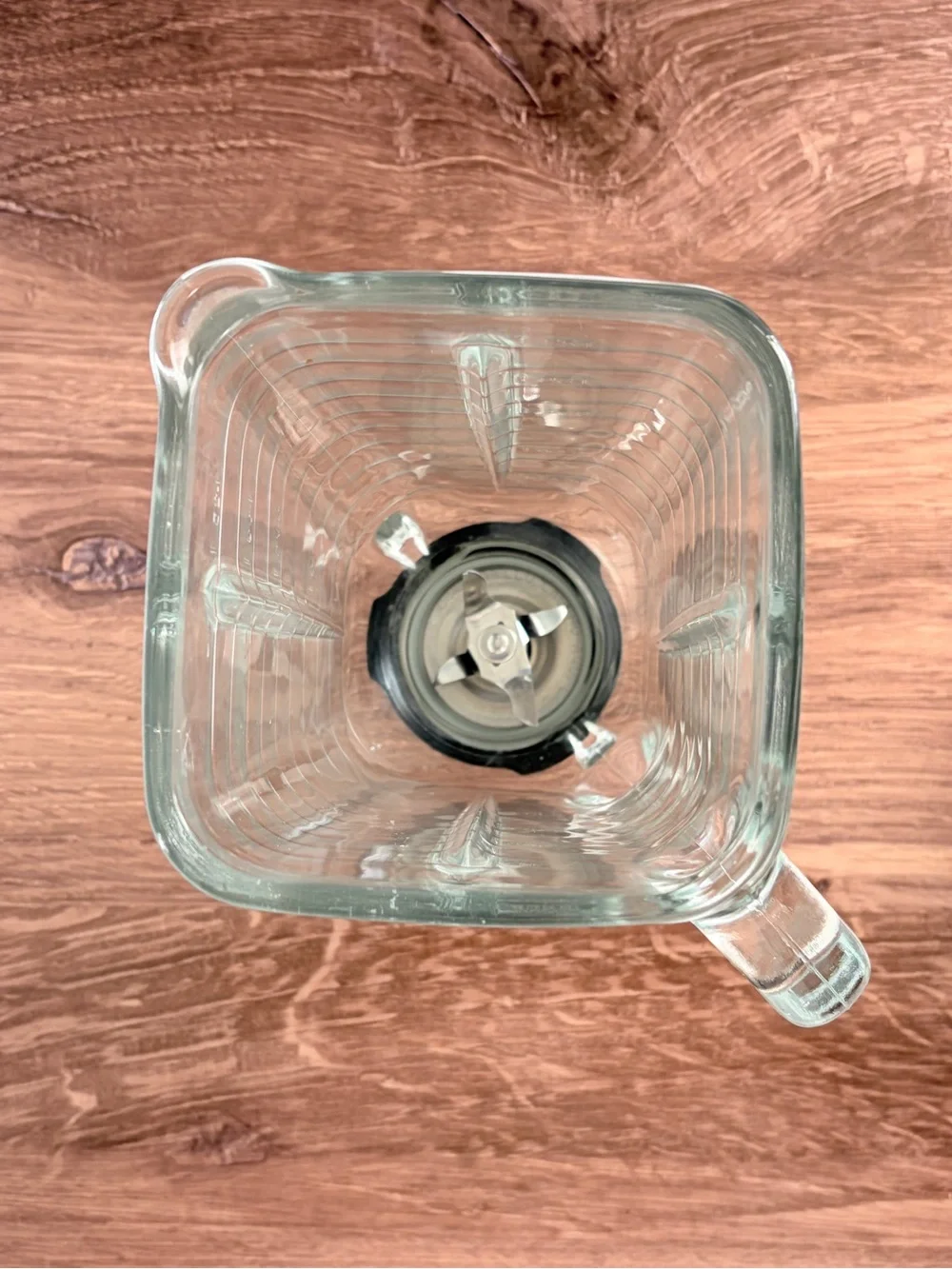 Glass Blender Pitcher with White Lid and Black Base